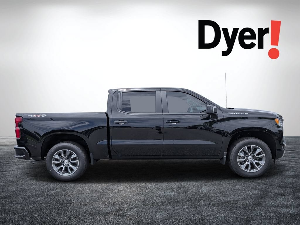 2026 Chevrolet Silverado 1500 — side profile view