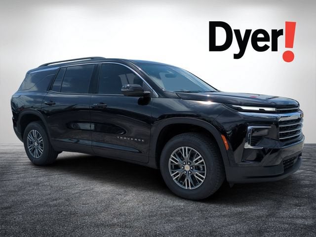 2026 Chevrolet Traverse LT in Mosaic Black Metallic — front three-quarter view