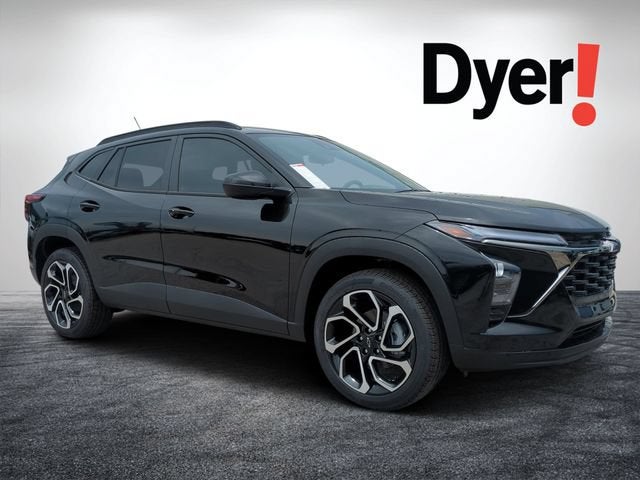 2026 Chevrolet Trax 2RS in Mosaic Black Metallic — front three-quarter view