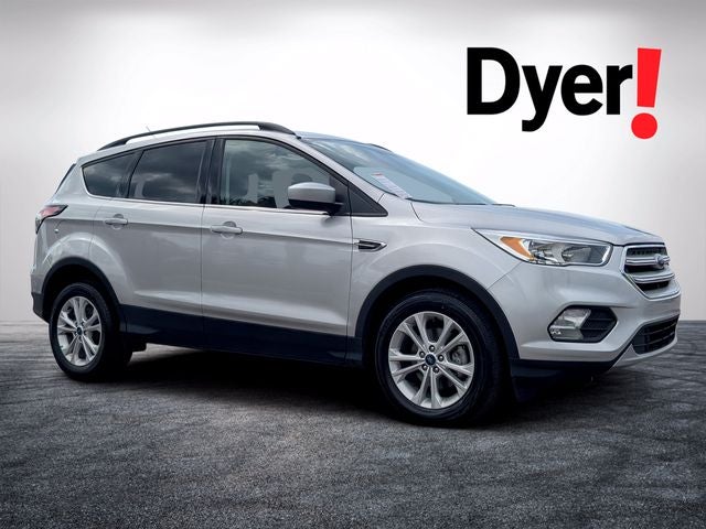 2018 Ford Escape SE in Ingot Silver Metallic — front three-quarter view