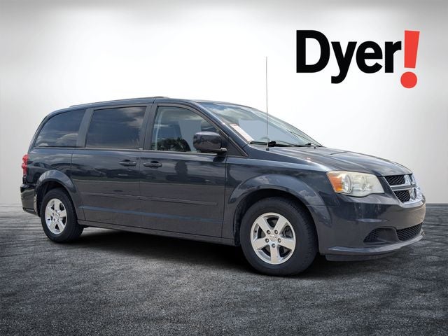 2013 Dodge Grand Caravan SXT in Maximum Steel Metallic Clearcoat — front three-quarter view