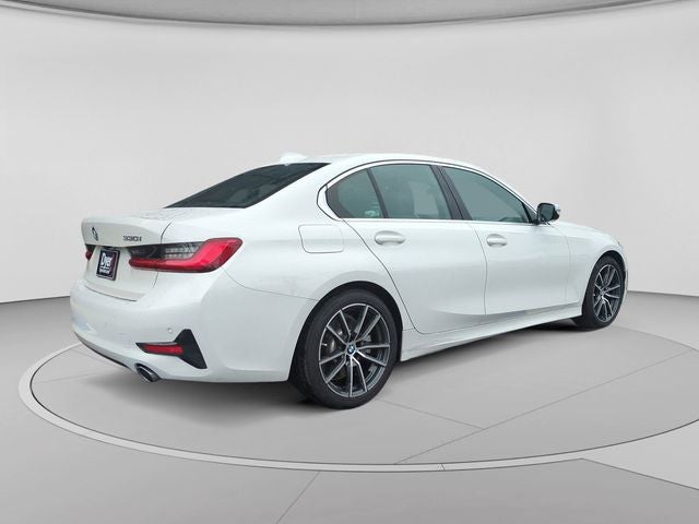 2020 BMW 3 Series — interior view